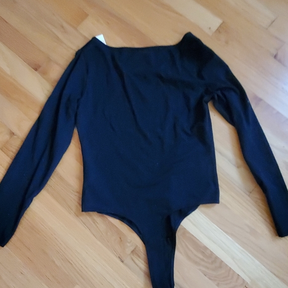 Victoria's secret bodysuit - Picture 4 of 4